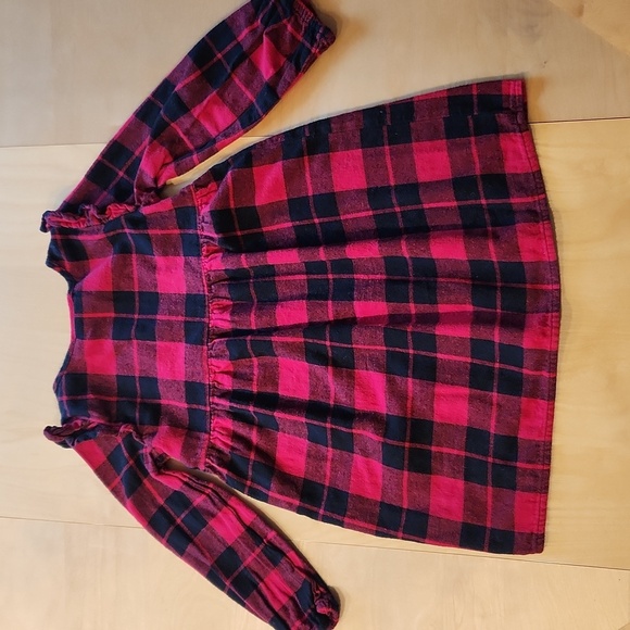 The Childrens Place- Plaid Red and Black Kids Dress. Size 5T - Picture 4 of 4